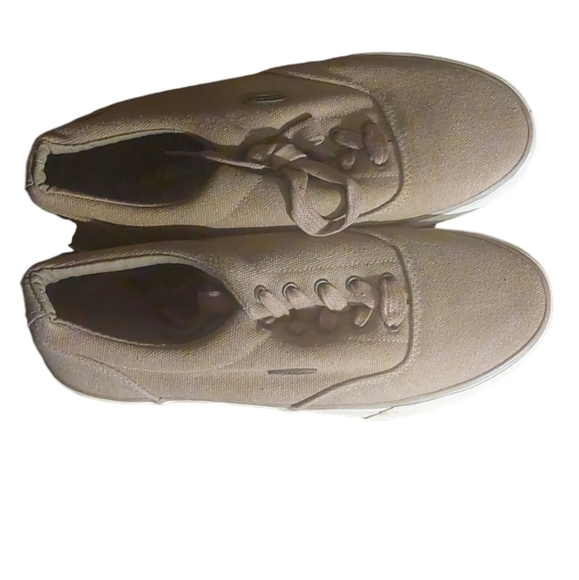 Lugz Shoes - Picture 2 of 5